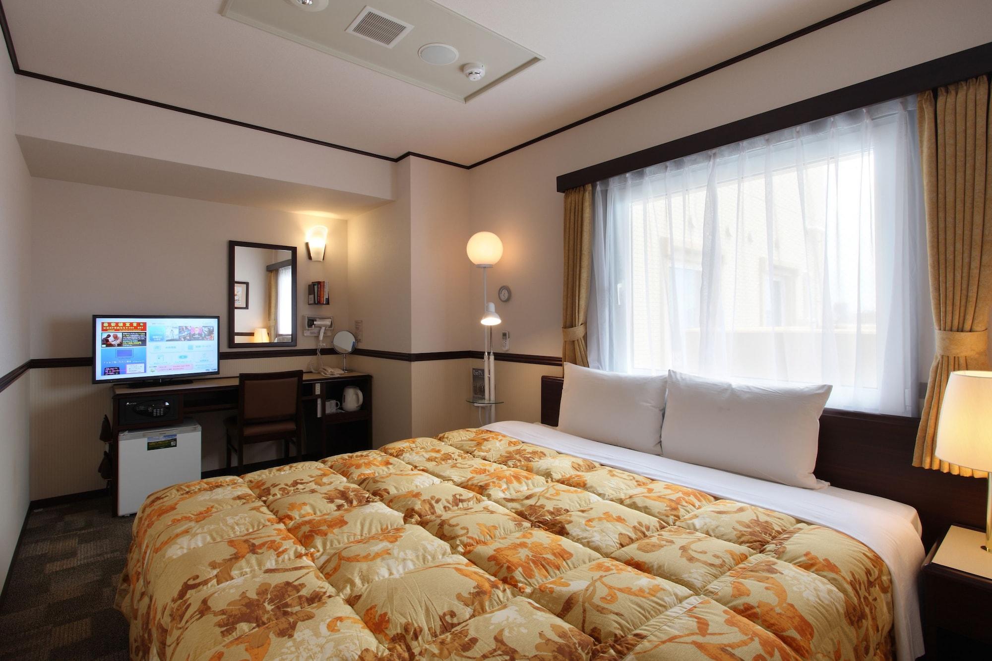 Toyoko Inn Tokyo Eki Shin Ohashi Mae Kültér fotó
