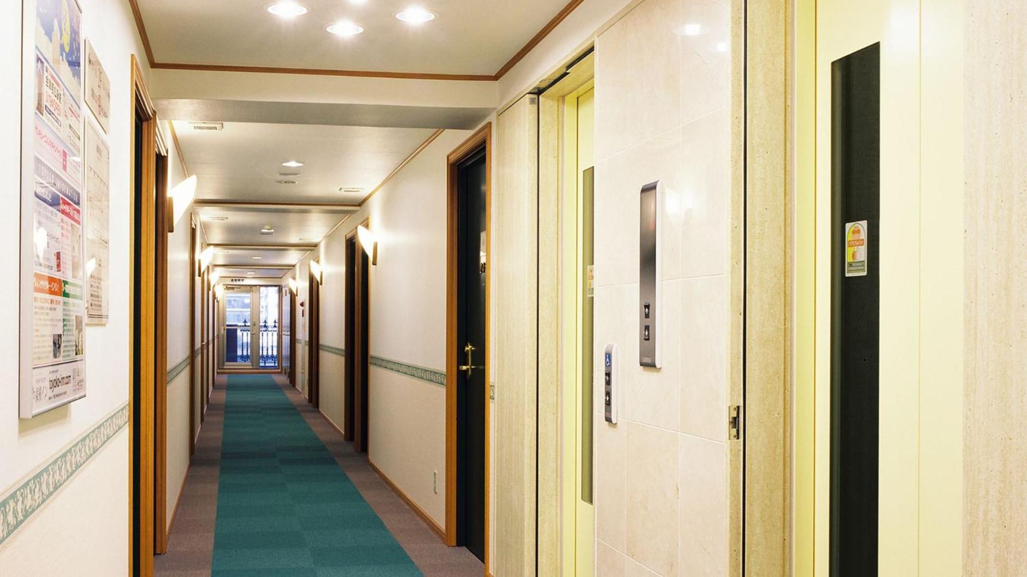 Toyoko Inn Tokyo Eki Shin Ohashi Mae Kültér fotó