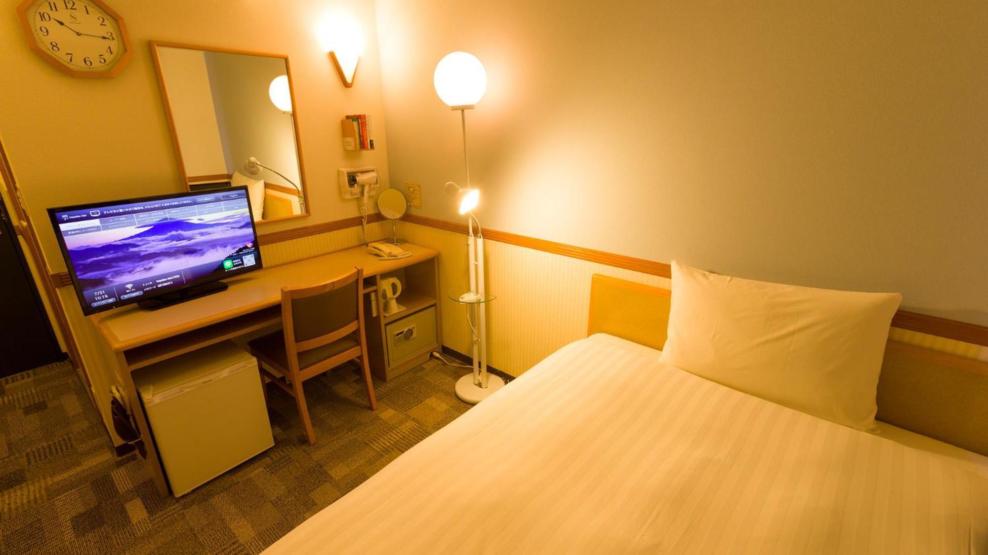 Toyoko Inn Tokyo Eki Shin Ohashi Mae Szoba fotó