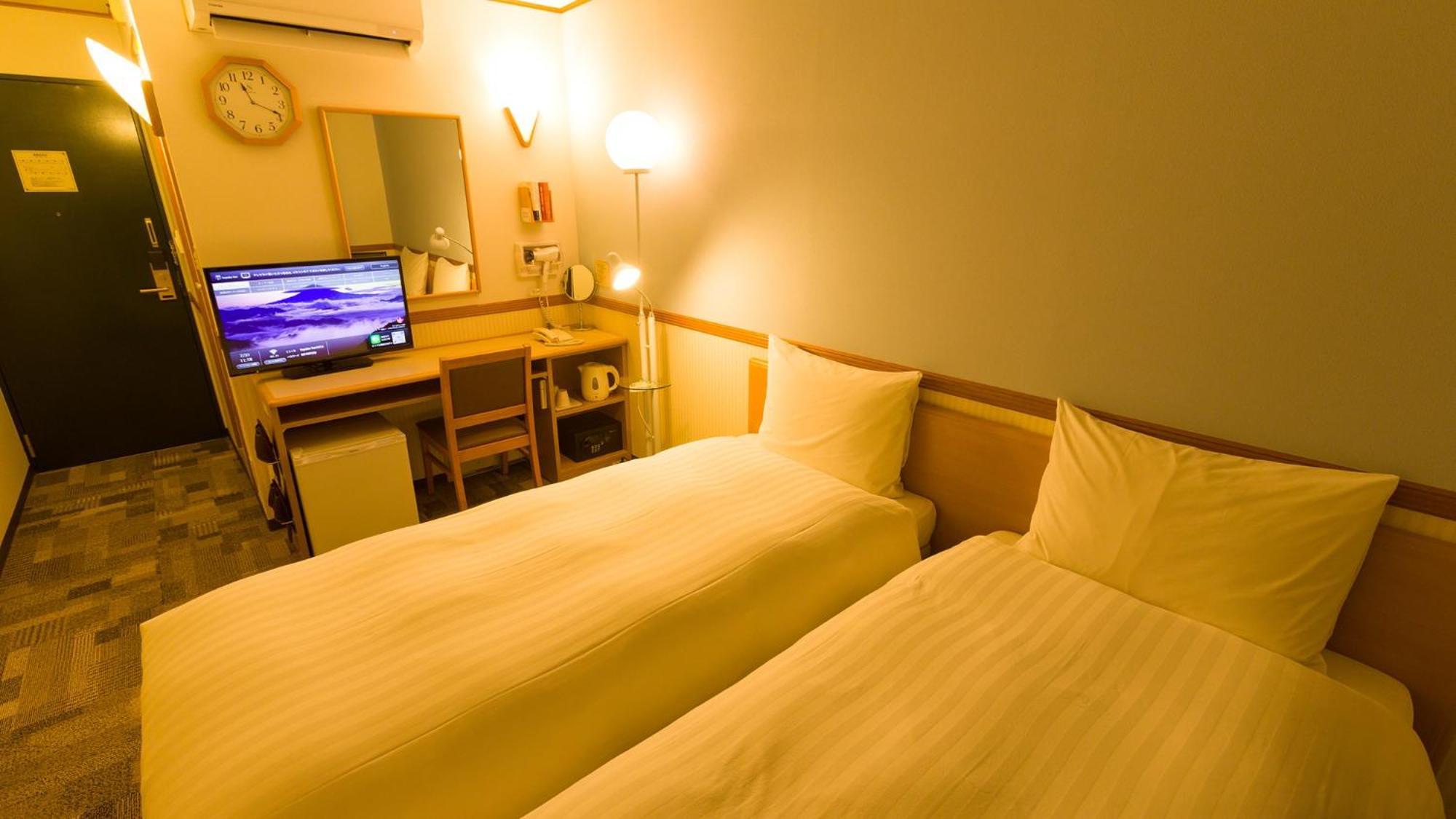 Toyoko Inn Tokyo Eki Shin Ohashi Mae Szoba fotó